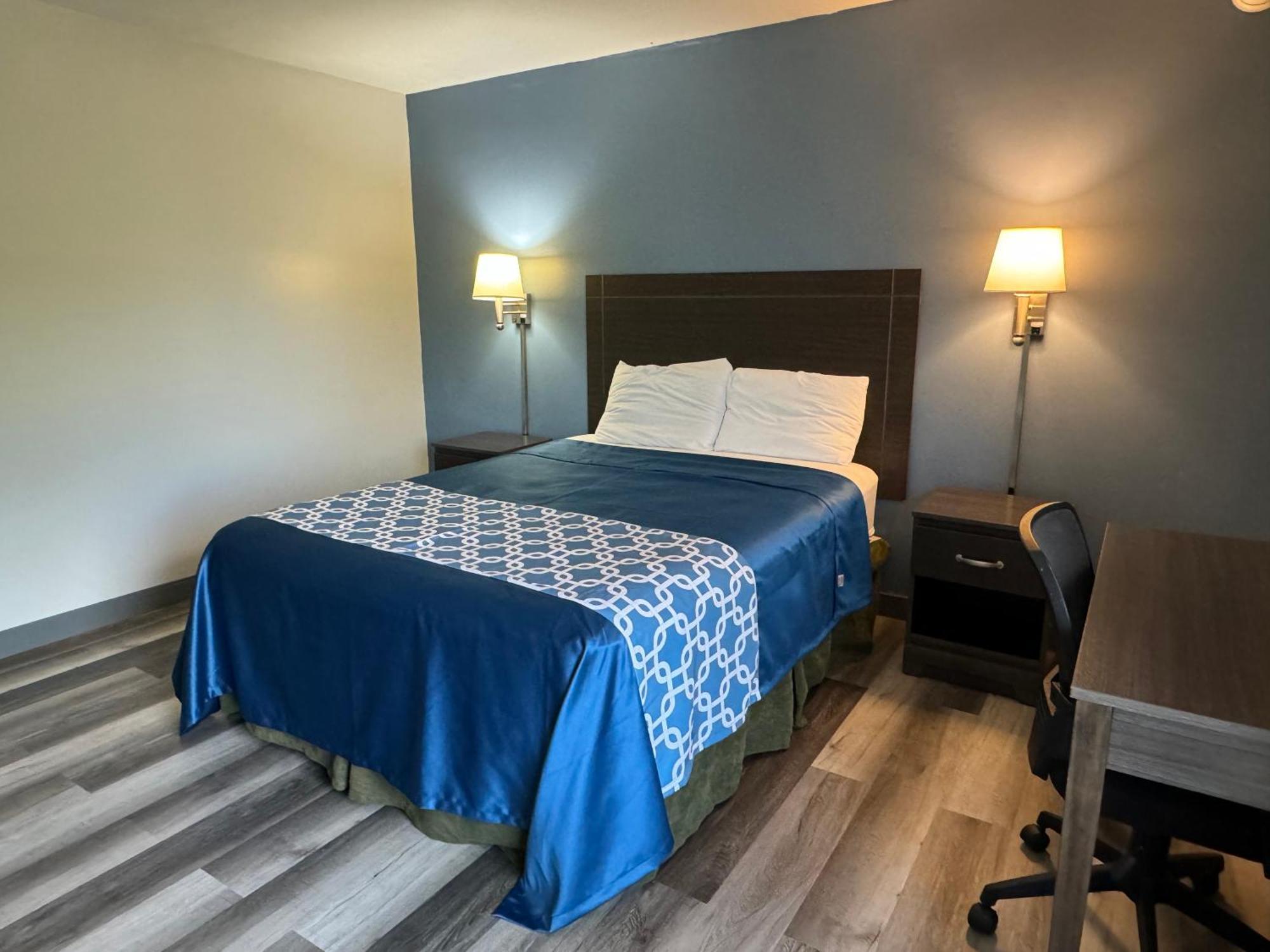 Travelodge By Wyndham Gainesville Гейнсвилл Экстерьер фото