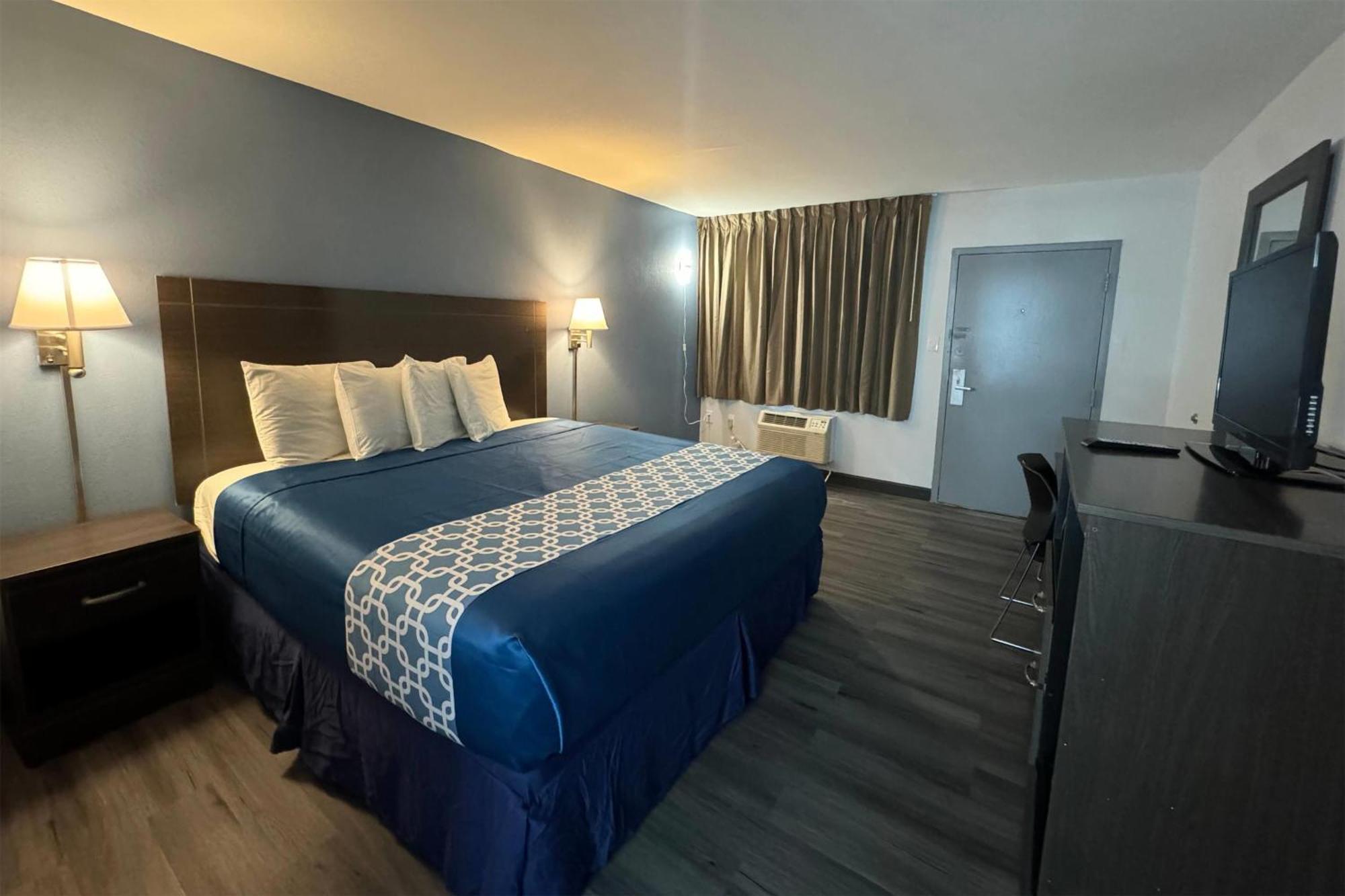 Travelodge By Wyndham Gainesville Гейнсвилл Экстерьер фото